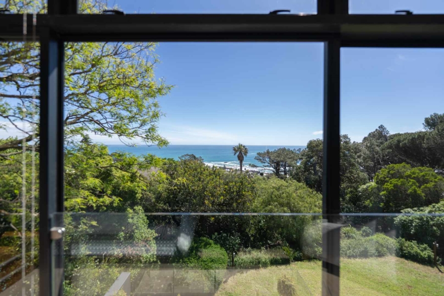 5 Bedroom Property for Sale in Camps Bay Western Cape